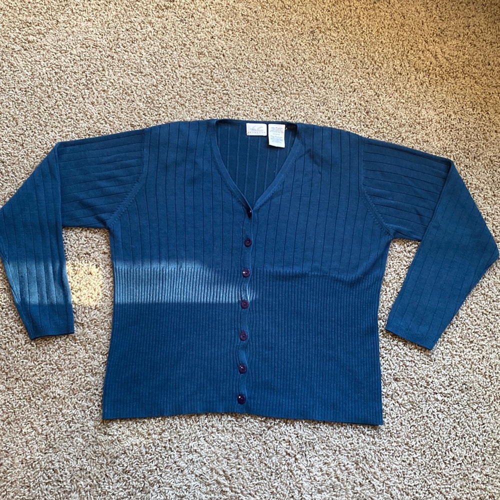 Vintage sweater size m